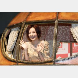 ベッキーがＣＭキャラを務めたことも（Ｃ）日刊ゲンダイ