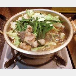 「みやわき」の博多名物もつ鍋／（Ｃ）日刊ゲンダイ