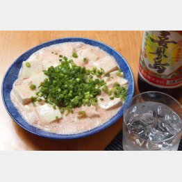 合う酒＝焼酎、泡盛（Ｃ）日刊ゲンダイ