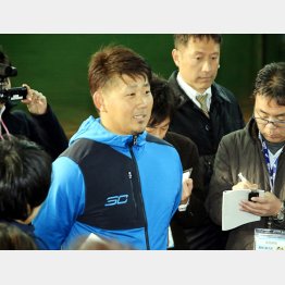 中日入団が決まった松坂（Ｃ）日刊ゲンダイ