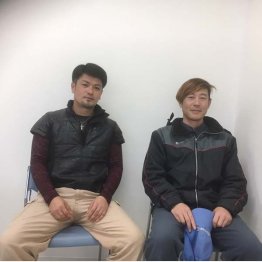 葉たばこ栽培はやりがいがあると語る２人（村上さんと野田さん）（Ｃ）日刊ゲンダイ