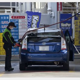 ガソリンスタンドが見つからない？（Ｃ）日刊ゲンダイ