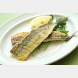 合う酒＝ワイン（Ｃ）日刊ゲンダイ