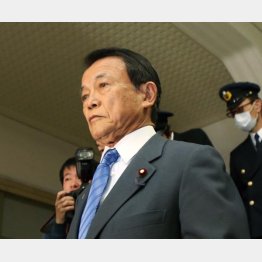 安倍夫妻の事件なのになぜ俺が…（Ｃ）日刊ゲンダイ