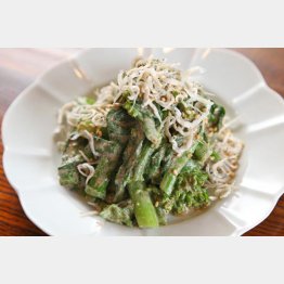 合う酒＝ビール、白ワイン（Ｃ）日刊ゲンダイ