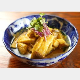 合う酒＝ハイボール（Ｃ）日刊ゲンダイ