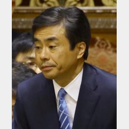 逃げ切れるのか…（柳瀬経産審議官）／（Ｃ）日刊ゲンダイ