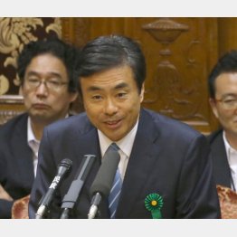 柳瀬元秘書官（Ｃ）日刊ゲンダイ