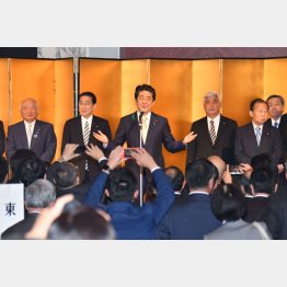 「膿を出し切る」と強調／（Ｃ）日刊ゲンダイ