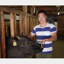 今週の執事・小池克臣さん（Ｃ）日刊ゲンダイ