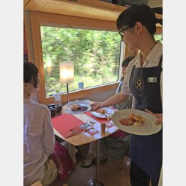 本格的なサービスも魅力（Ｃ）日刊ゲンダイ