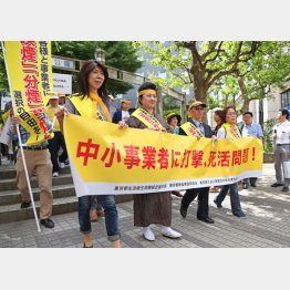 「小池知事はわれわれを見捨てるな」（Ｃ）日刊ゲンダイ