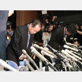 「はれのひ」の篠崎社長は記者会見を開いたが……（Ｃ）日刊ゲンダイ