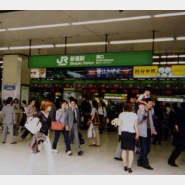 新宿で続出（Ｃ）日刊ゲンダイ