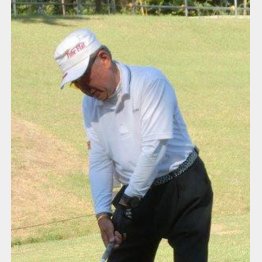 連続写真はこちらから（Ｃ）日刊ゲンダイ