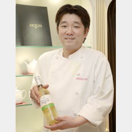サロン・ド・テ アンジェリーナの鈴木宗之さん（Ｃ）日刊ゲンダイ