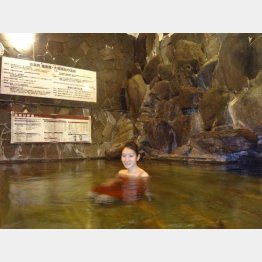 山梨県の下部温泉（提供写真）