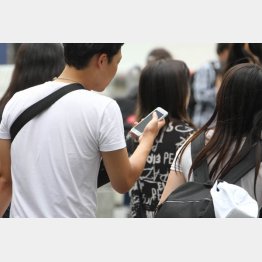 偽アカウント削除を進めたが…（Ｃ）日刊ゲンダイ