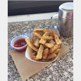 （「ボリーズ・フェーマス・フランクス」のフェイスブックから）