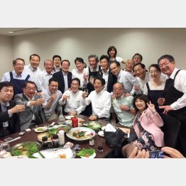 問題になった赤坂自民亭（西村康稔のツイッターより）