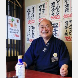 駒八の八百坂仁さん（Ｃ）日刊ゲンダイ