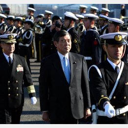 「保守だけどタカ派ではない」（防衛相のころ）（Ｃ）日刊ゲンダイ