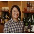 純米酒 三品の稲原春香さん（Ｃ）日刊ゲンダイ
