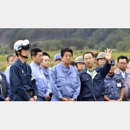 北海道地震でも大ハリキリだったのに（Ｃ）共同通信社