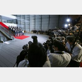 持ち上げる必要なし（Ｃ）共同通信社