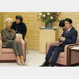 安倍首相は一方的に“成果”をアピール（Ｃ）共同通信社