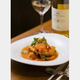 合う酒＝白ワイン、赤ワイン（Ｃ）日刊ゲンダイ