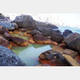 地鉈温泉（提供写真）