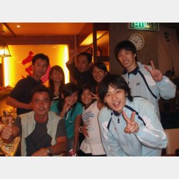 「旬」でみんなと（提供写真）