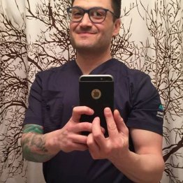 （マーラーさんのフェイスブックから）