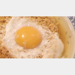 チキンラーメン（Ｃ）日刊ゲンダイ