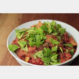 合う酒＝クラフトビール（Ｃ）日刊ゲンダイ