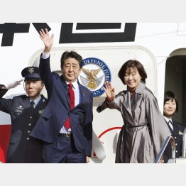 また外遊（29日）／（Ｃ）共同通信社