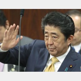 差別的発想はいずれ国民にも…（Ｃ）日刊ゲンダイ