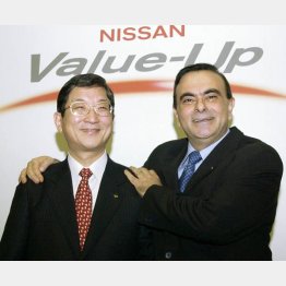 ０５年度に始まった「バリューアップ」（志賀氏（左）と）（Ｃ）共同通信社