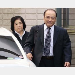 パワハラを告発された塚原夫妻（Ｃ）日刊ゲンダイ