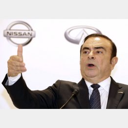 転落（ゴーン前会長）／（Ｃ）日刊ゲンダイ