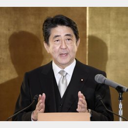 日をついて出るのはウソだけ（Ｃ）共同通信社