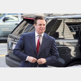 トランプ米大統領の選対本部長だったマナフォート被告（Ｃ）ロイター