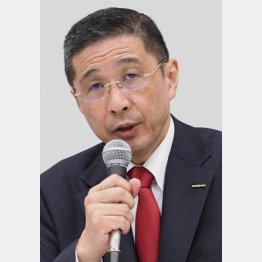 ポーカーフェースでかわす西川広人社長（Ｃ）日刊ゲンダイ