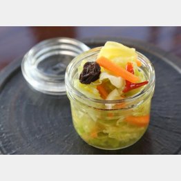 合う酒＝フレッシュで華やか、酸が軽くある日本酒「新政No6」や「ALPHA 風の森 TYPE」など（Ｃ）日刊ゲンダイ