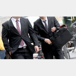 入社４年目が危ない（写真はイメージ）／（Ｃ）日刊ゲンダイ