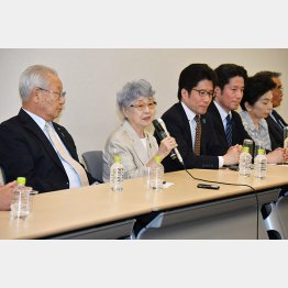 被害者家族も政治利用（Ｃ）日刊ゲンダイ