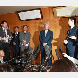 幕引きは許されない（Ｃ）日刊ゲンダイ