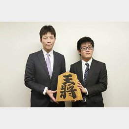 出口若武（左）と黒田尭之両新四段（日本将棋連盟HP）
