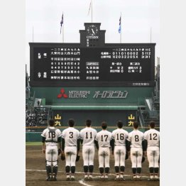 １回戦は２４安打２４得点（Ｃ）共同通信社